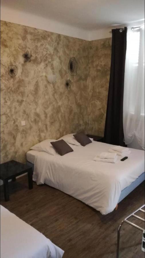 Le Toro Bleu Hotel Montier-en-Der Luaran gambar